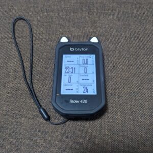 サイクルコンピュータ Bryton Rider420 カバー付き